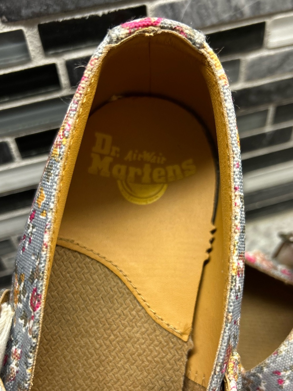 Dr martens Floral Mary Jane Platform Shoes - Pink & Yellow on Gray size 10 - Picture 9 of 9